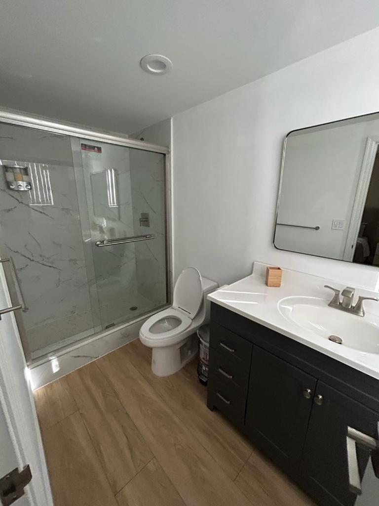 New Luxury Apartment 2Br 2Ba Direct Beach Access Hollywood Exteriör bild