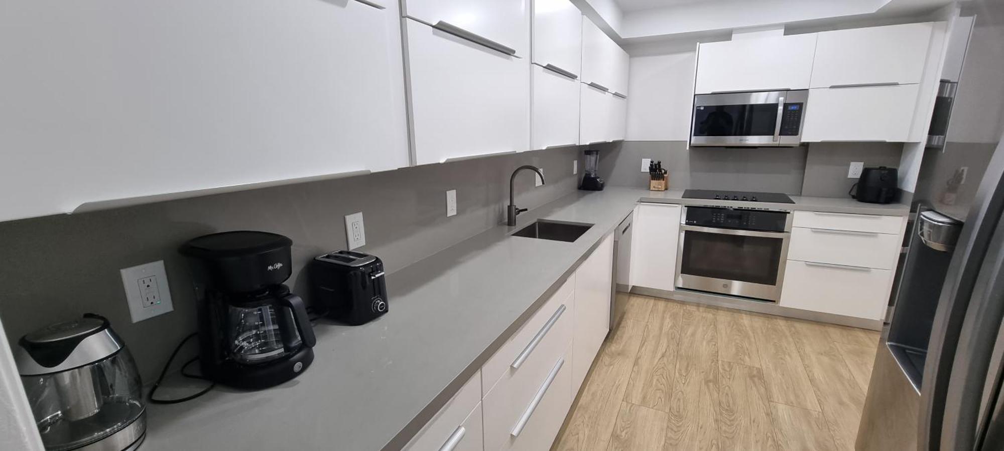 New Luxury Apartment 2Br 2Ba Direct Beach Access Hollywood Exteriör bild