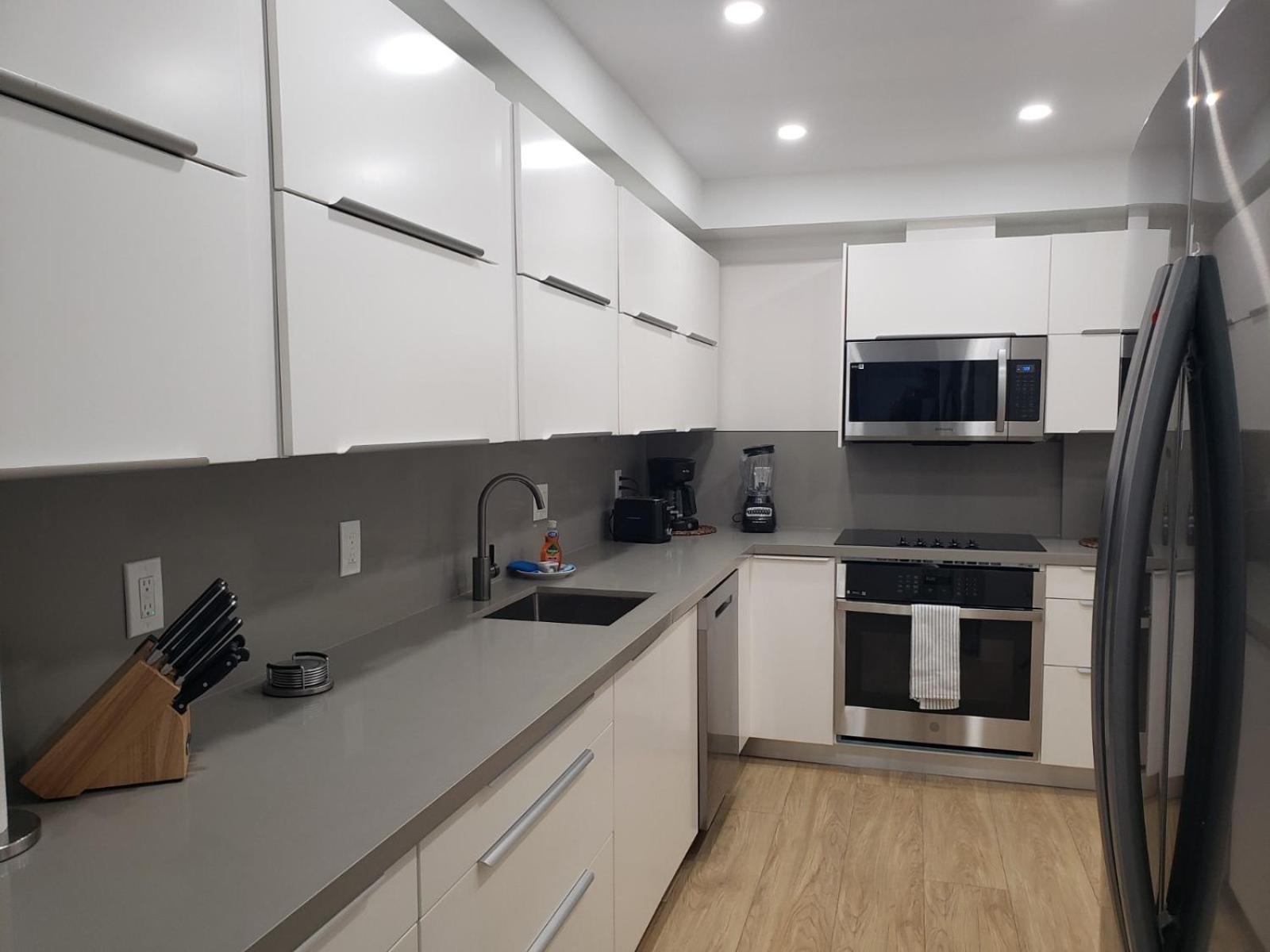 New Luxury Apartment 2Br 2Ba Direct Beach Access Hollywood Exteriör bild